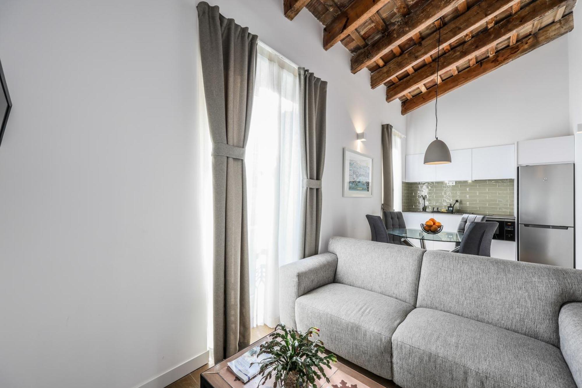 Amazinn Places Evi Apartments Valenza Esterno foto
