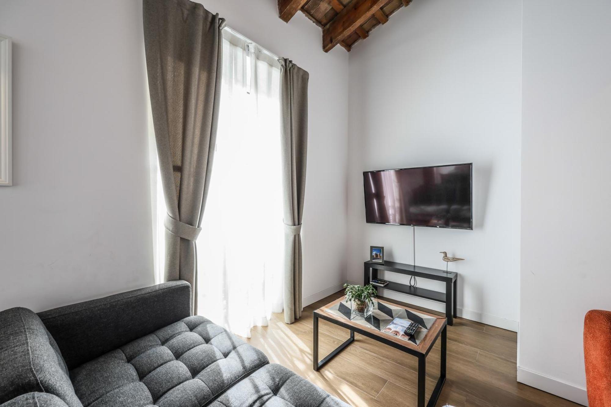 Amazinn Places Evi Apartments Valenza Esterno foto